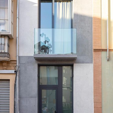 Magnificent Renovated 2Bd 2Bth Duplex With Backyard - City Centre Málaga Exteriör bild